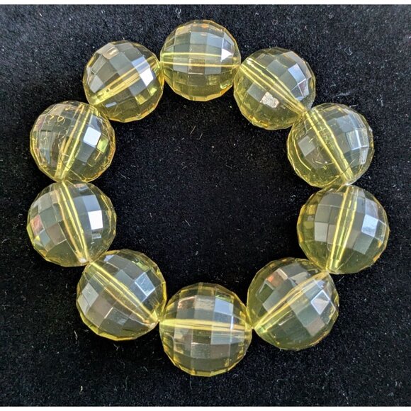 Faceted Green Acrylic Bead Stretch Bracelet Size 6 - Picture 3 of 8